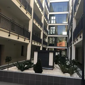 https://belle-casa-24.hotels-hajduszoboszlo-hungary.com